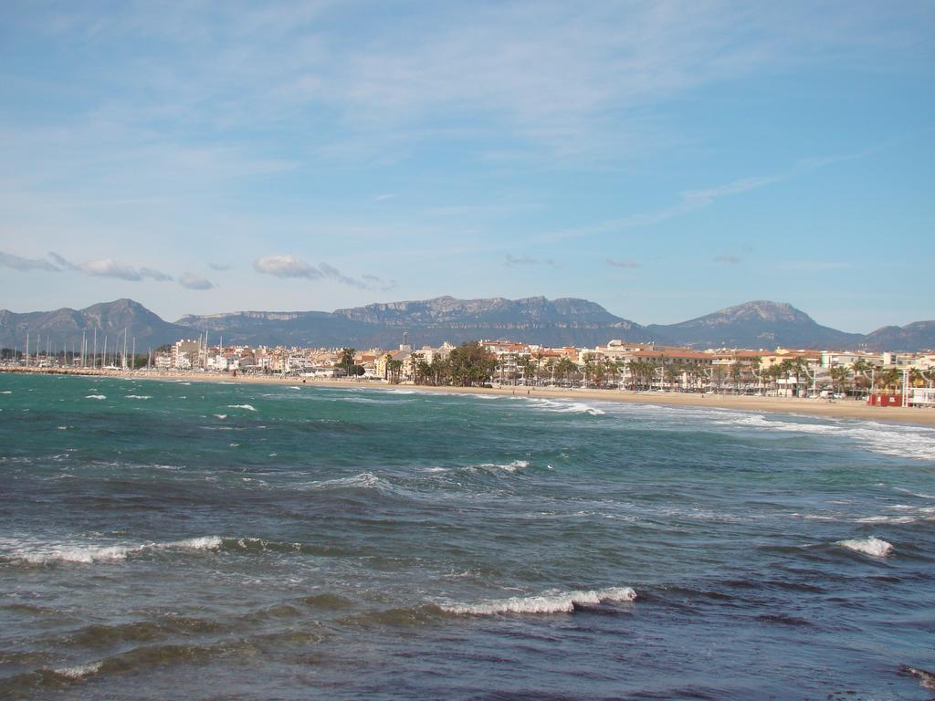Apartamento Playa Esquirol Cambrils Luaran gambar