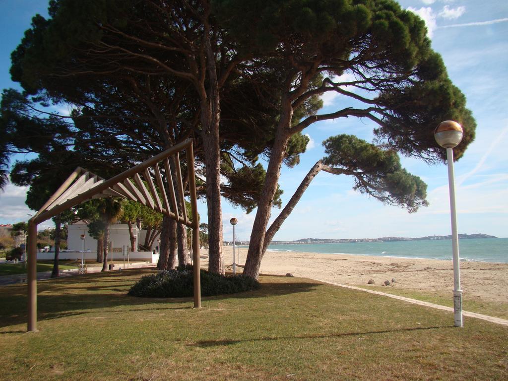 Apartamento Playa Esquirol Cambrils Luaran gambar